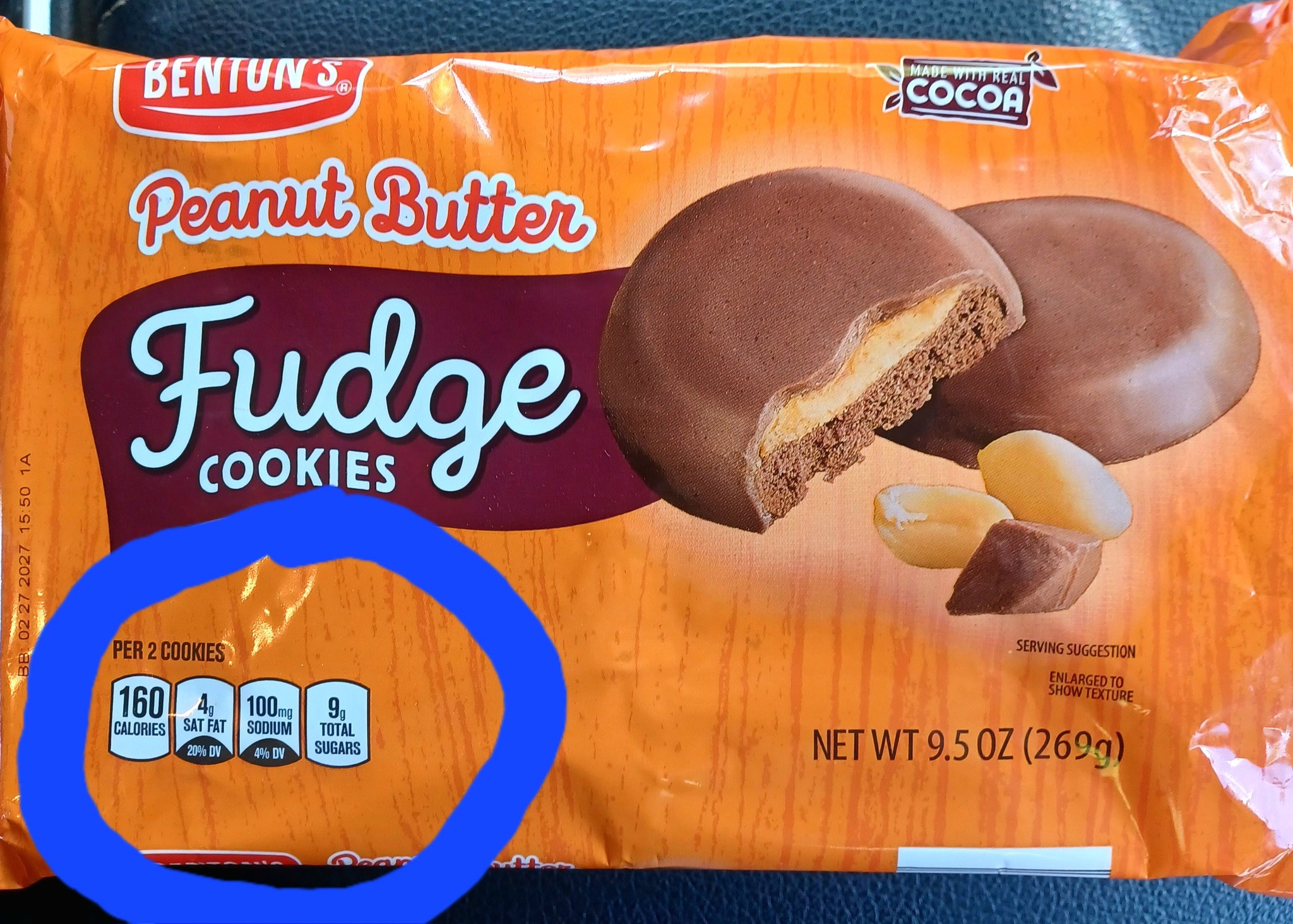 Why's my cookie got abs ? ! 😂 these orange jaffa cakes from Aldi