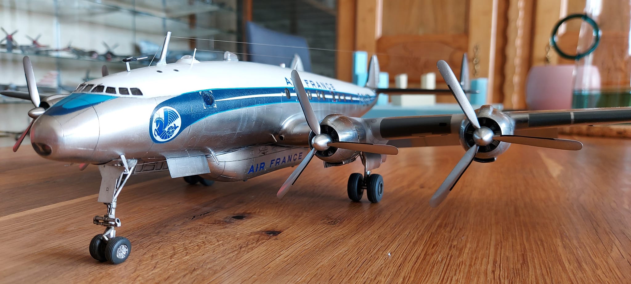 Small World Models | 1:200 diecast | Lockheed L-749A Constellation