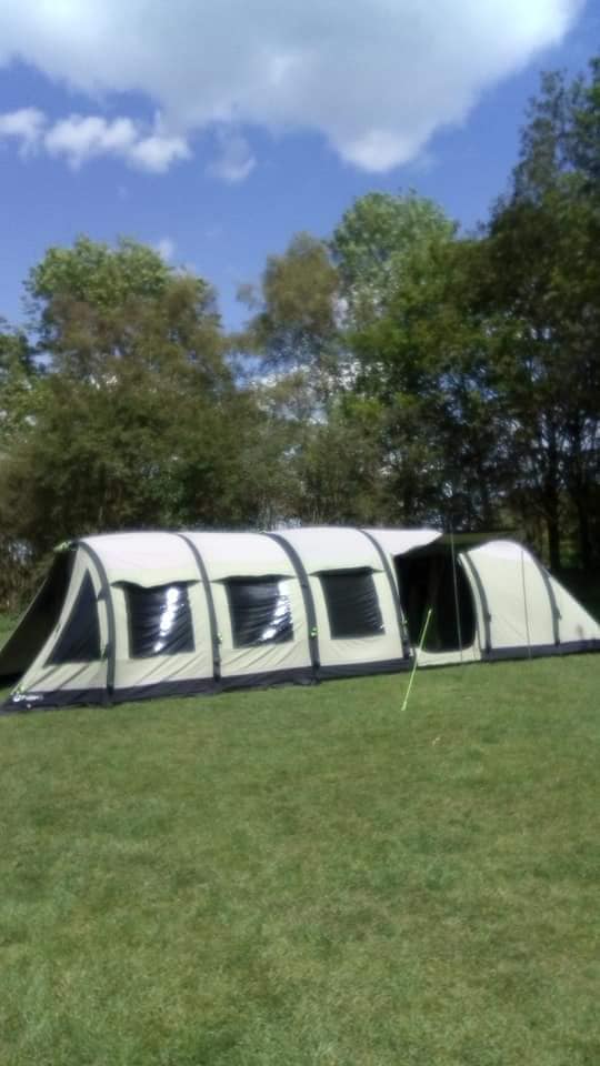 soft shell tent Overland Vehicle Systems XD Sherpa Roof Top GolosoBaldo: 5. Oktober Essen COLOR:DarkRed and easy setup for Teddy Bear