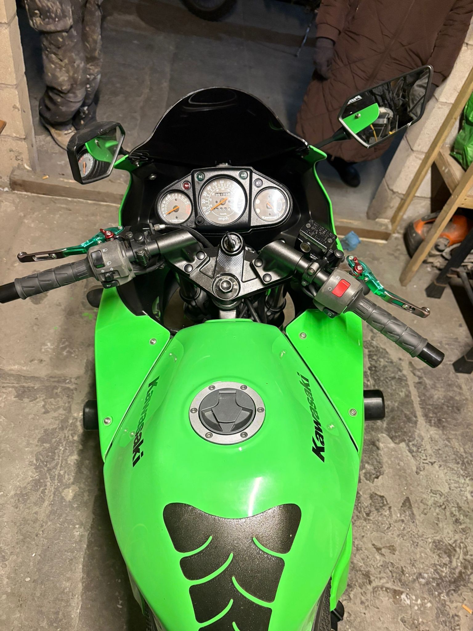 Kawasaki ninja 250r 2009/2010 Breaking full bike all parts