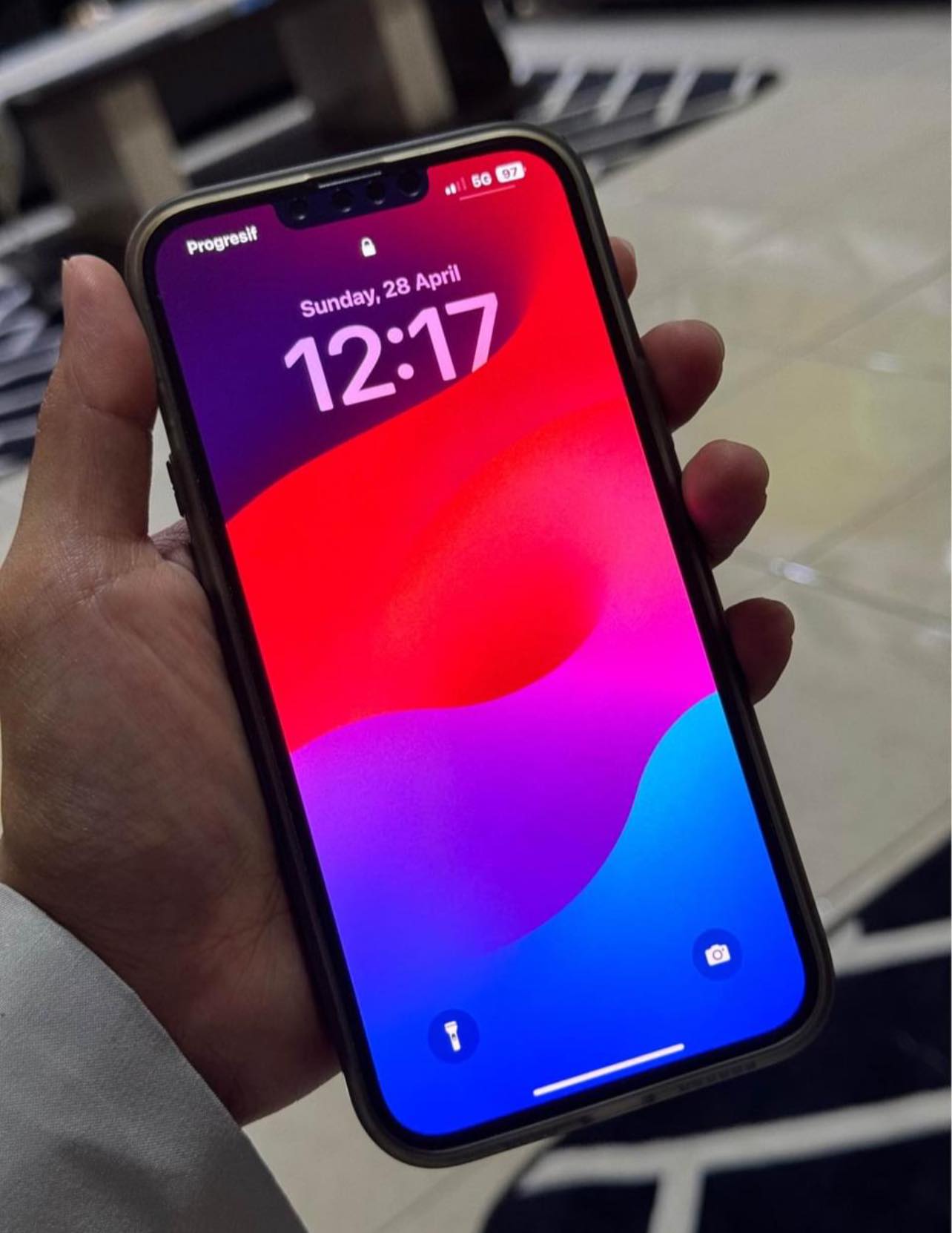 iPhone 13 pro Max for swap with other phones in Brunei