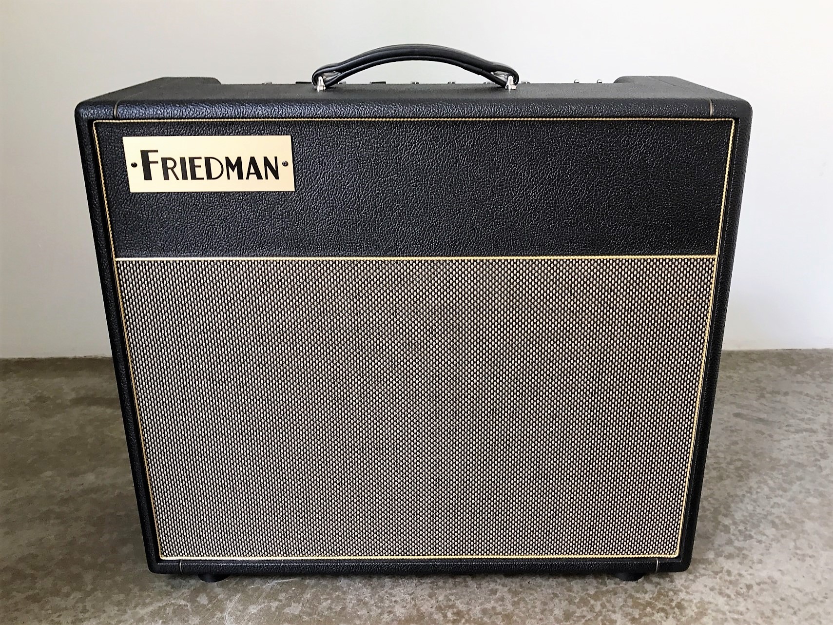 What is the resale value of a Friedman Smallbox 50 combo amp?