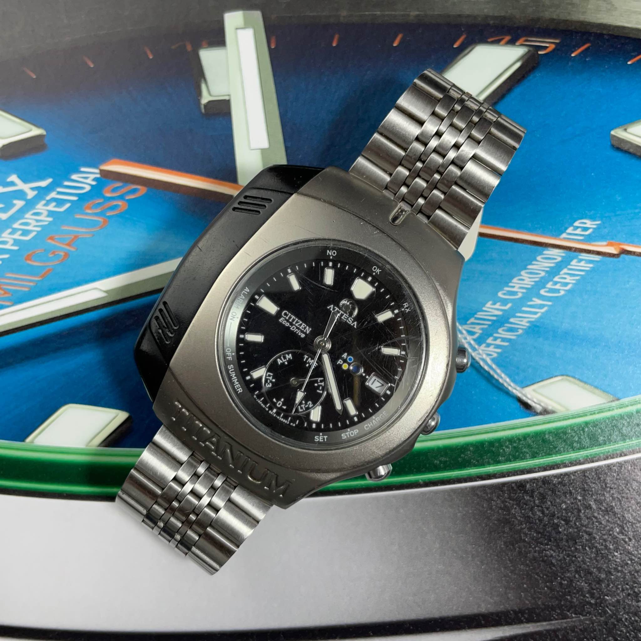 Vintage Citizen Attesa Eco-Drive 9417-H22838 Titanium, RARE 