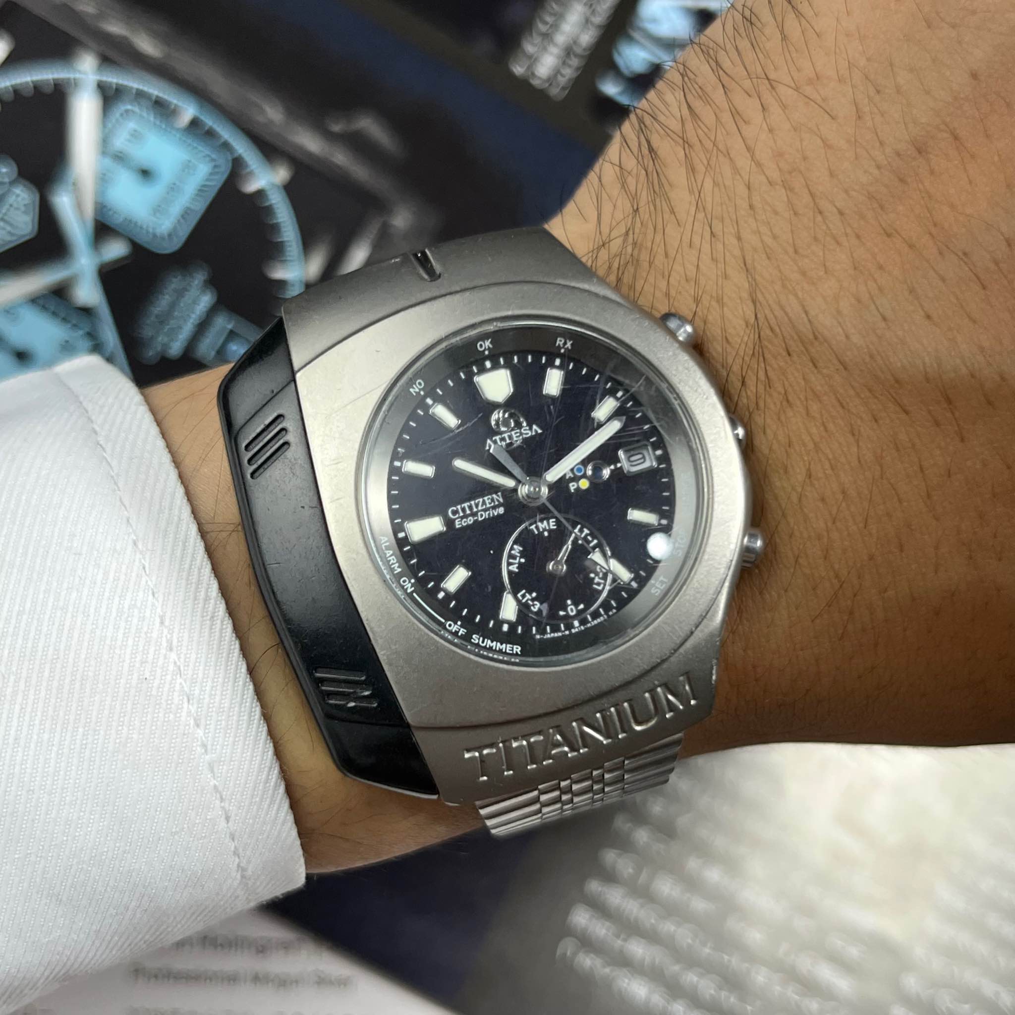 Vintage Citizen Attesa Eco-Drive 9417-H22838 Titanium, RARE 