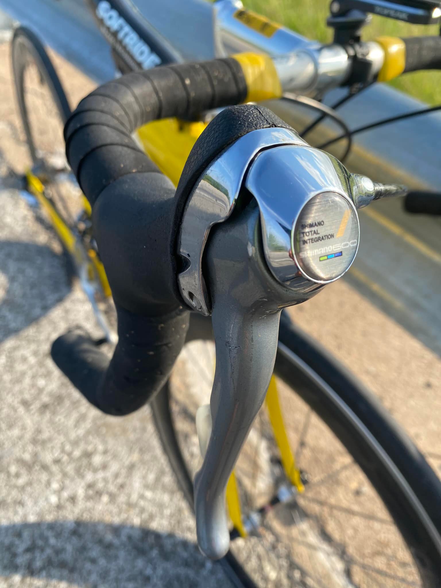 Mid 90's Softride Powerwing 8-speed Ultegra tricolor road bike