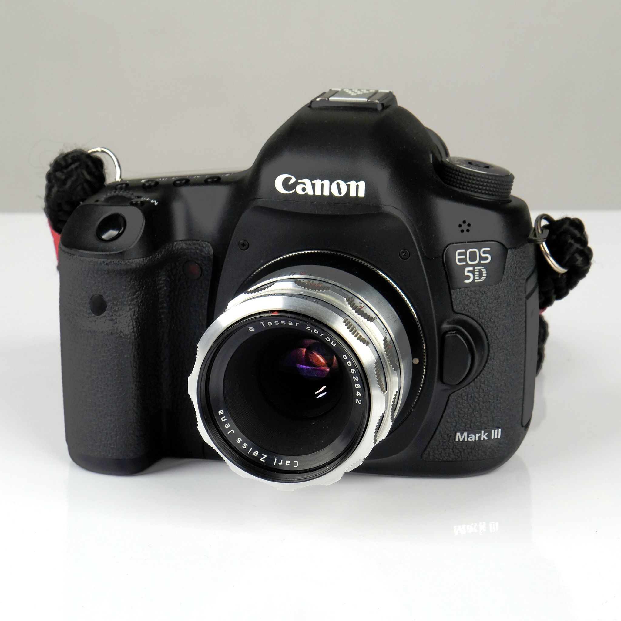 Carl Zeiss Jena 50mm f2.8 lens test on Canon EOS M3