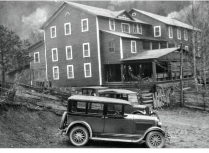 Travis - Have you ever stayed in a cabin at Gatlinburg? People have ...