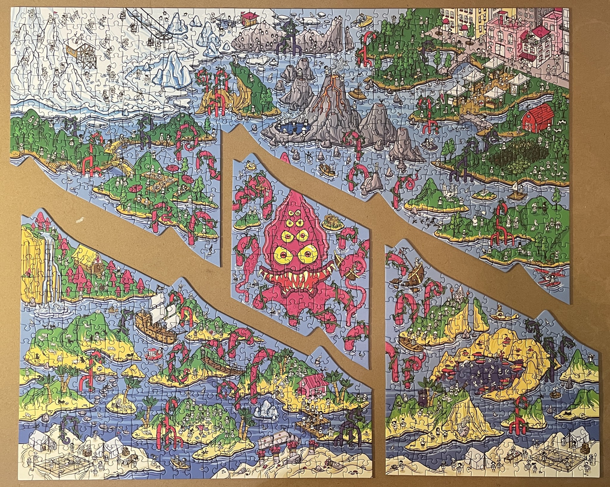 Unusual 1000-piece puzzle 'The Happy Isles' by Magic Puzzle Company