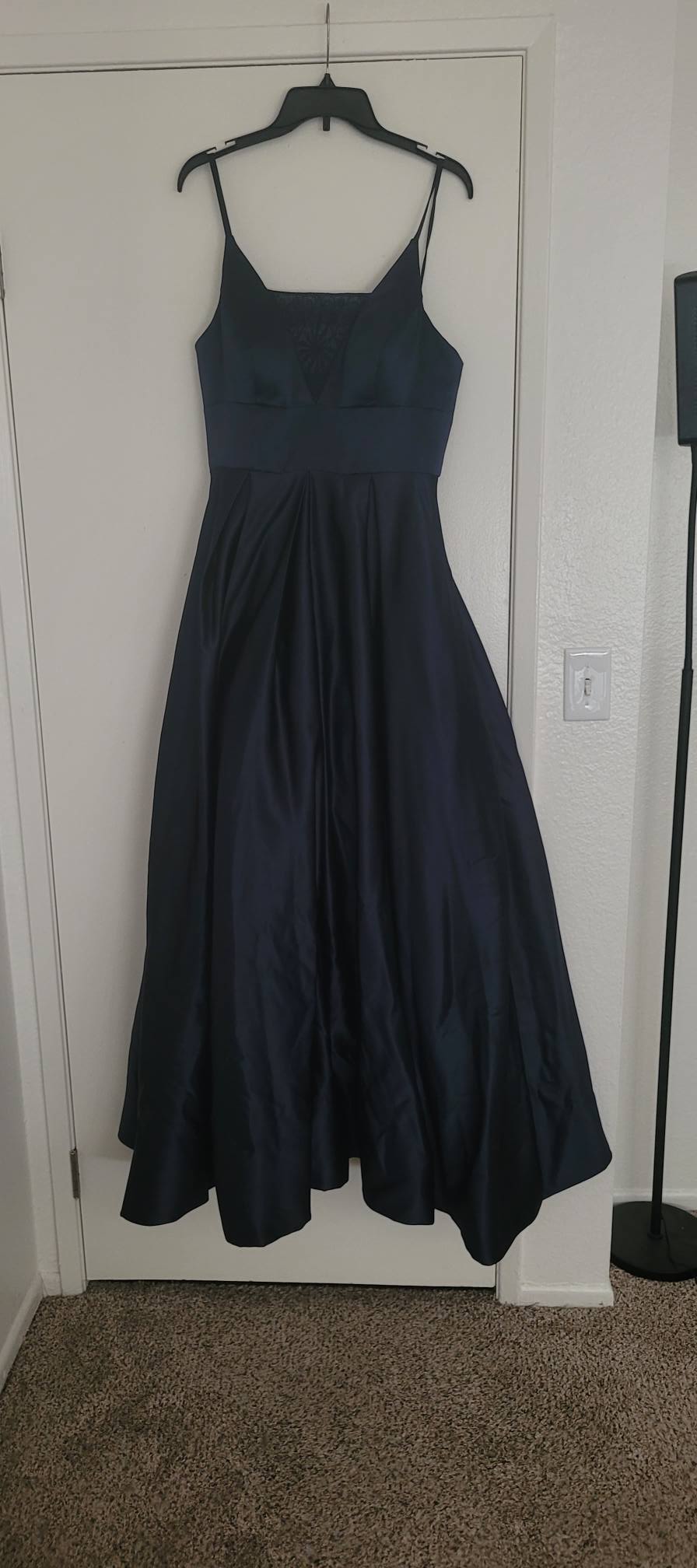 prom dresses huntington beach Local dress stores in Beach, CA? Size:XXS (0) Keri perry women's black styleattribute-low rise Wedding dress