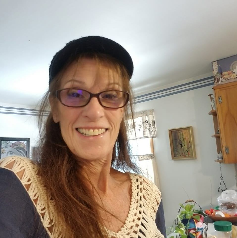 Linda Pecsi | Facebook