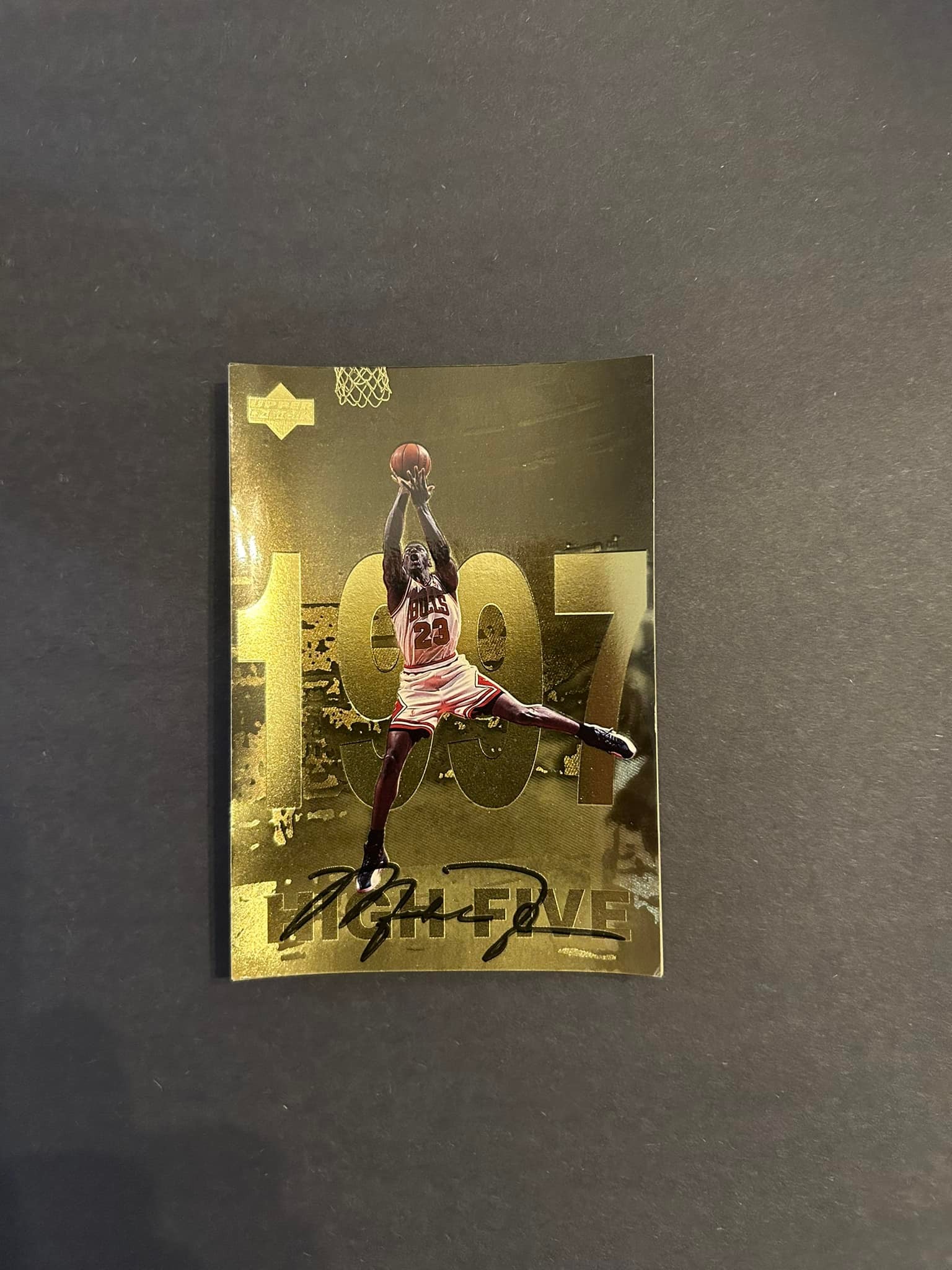 What information is available on Michael Jordan oversized card sets?
