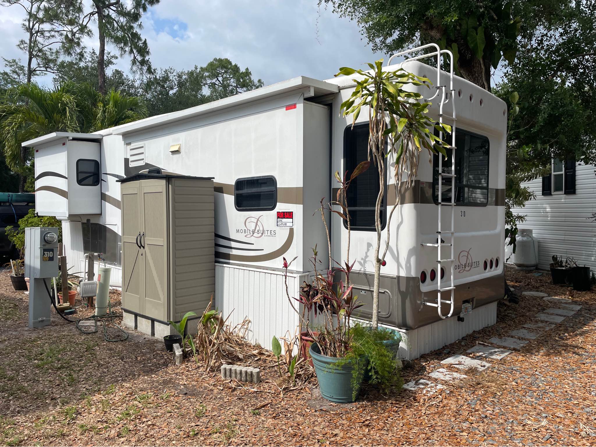2004 Doubletree Rv mobile suites 36 tk3 - RVs & Campers - Naples Manor ...