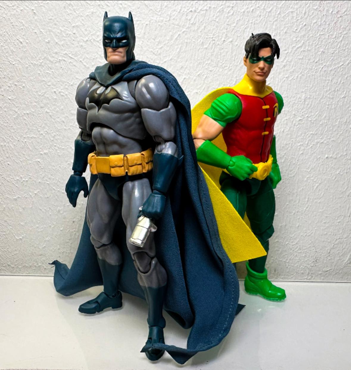 FIRST LOOK - New ​Mattel DC Core 6.5 Inch Robin Figure & Cycle