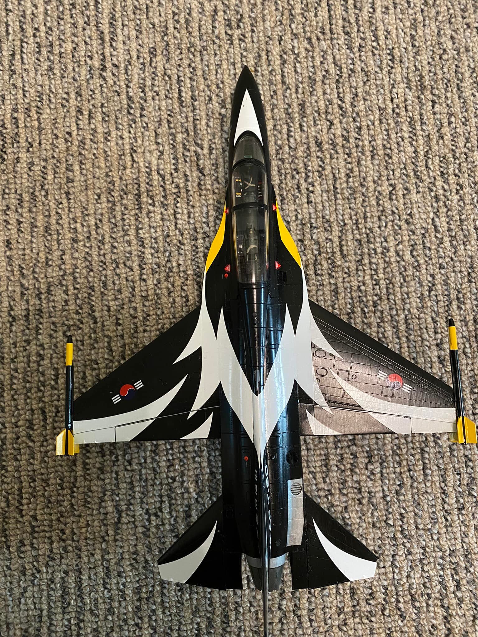 Academy 1/48 T-50B Golden Eagle model kit review