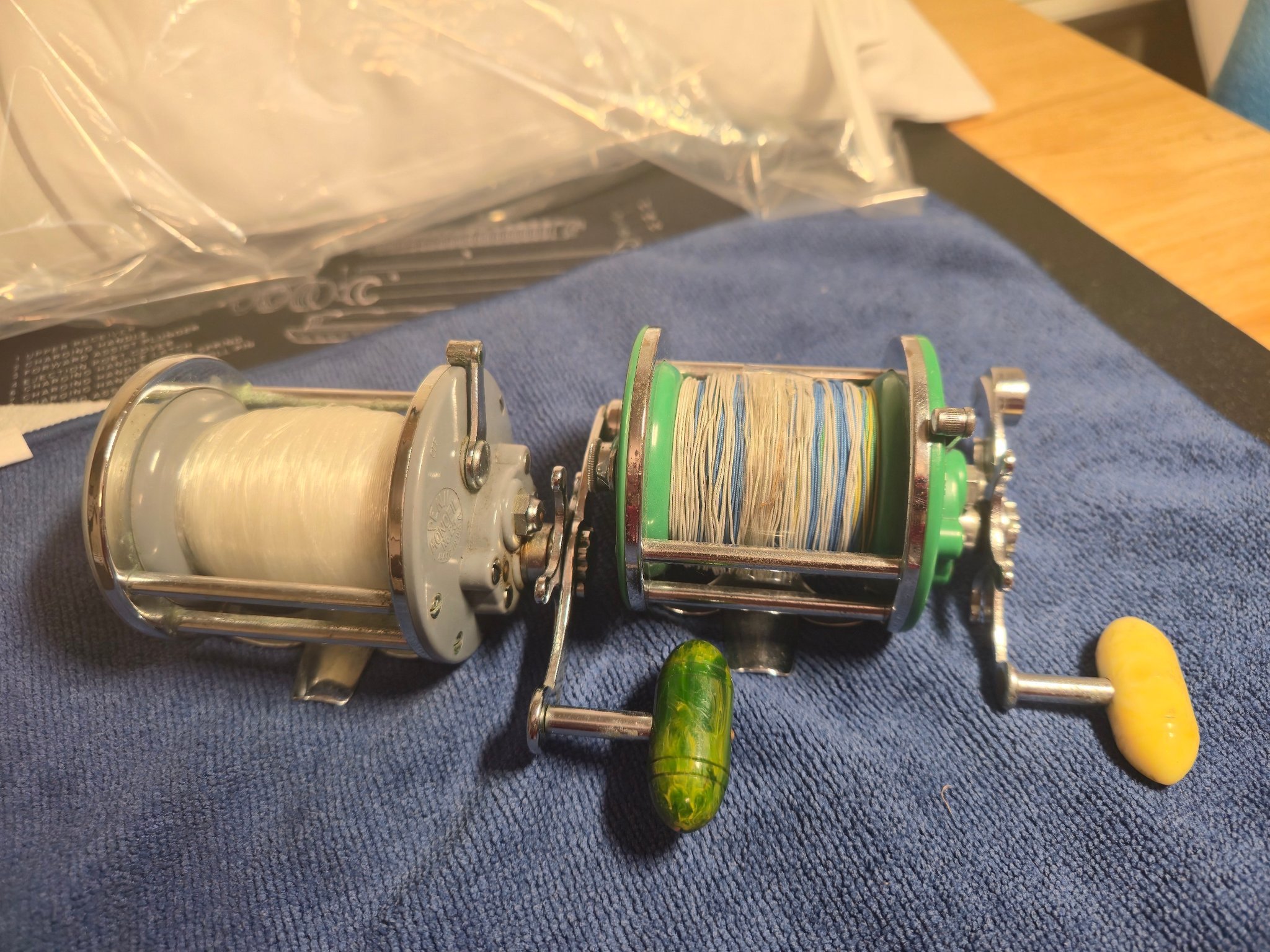 old green penn spinning reels Vintage USA Made 710 