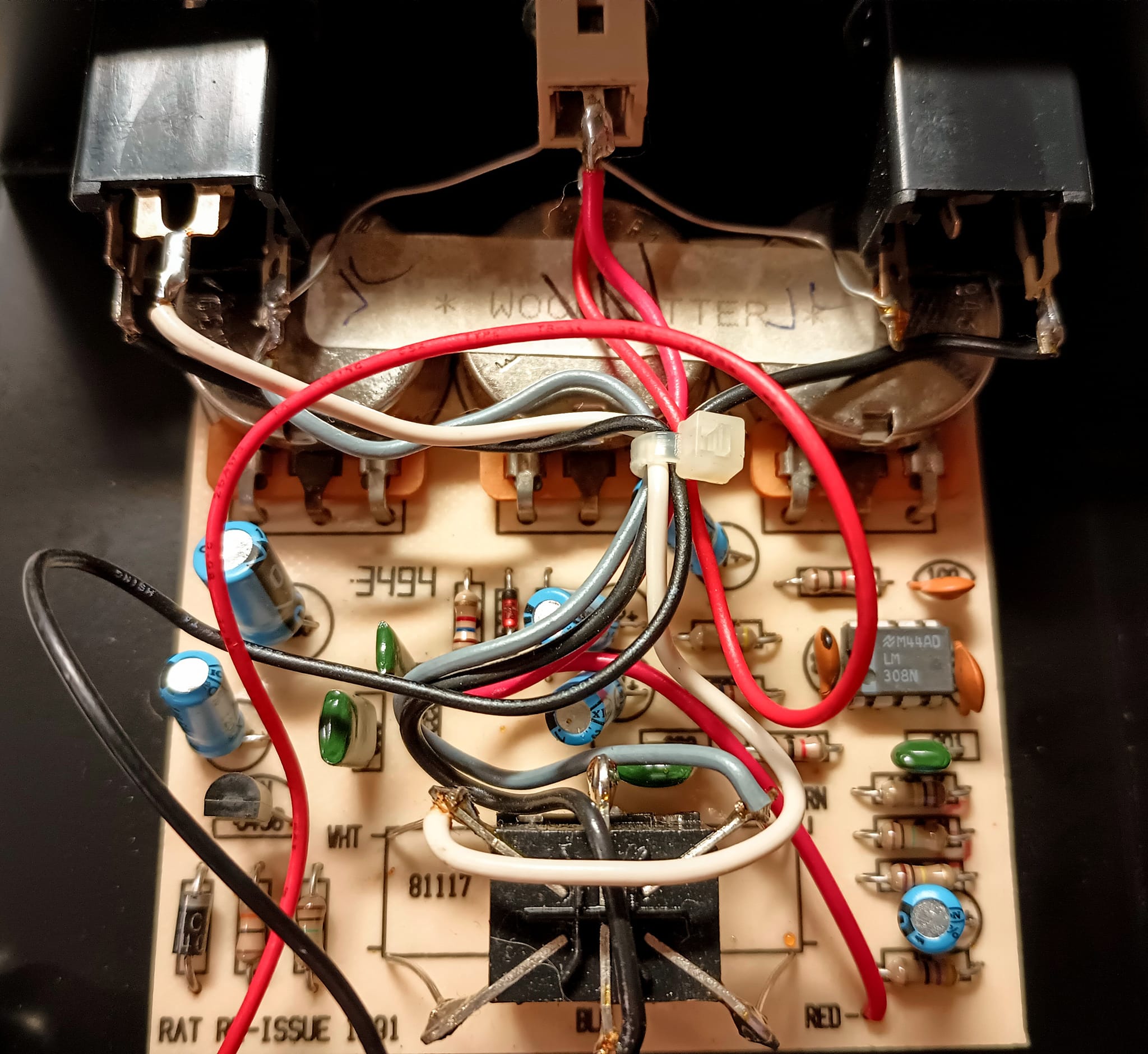Do reissue Big Box Rats have less gain than modern Rats?