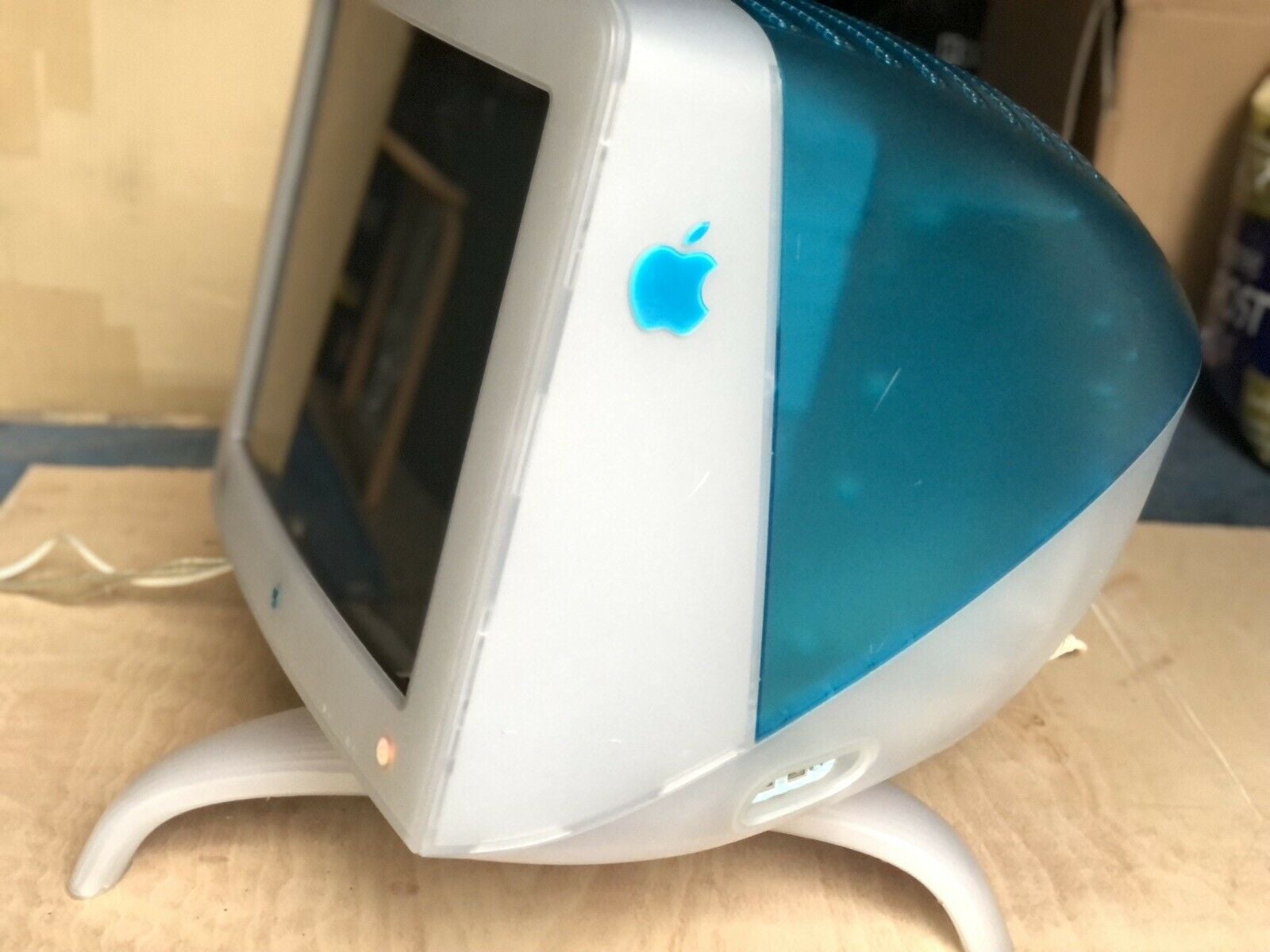 Sony CPD-E230 retro gaming monitor compatibility?