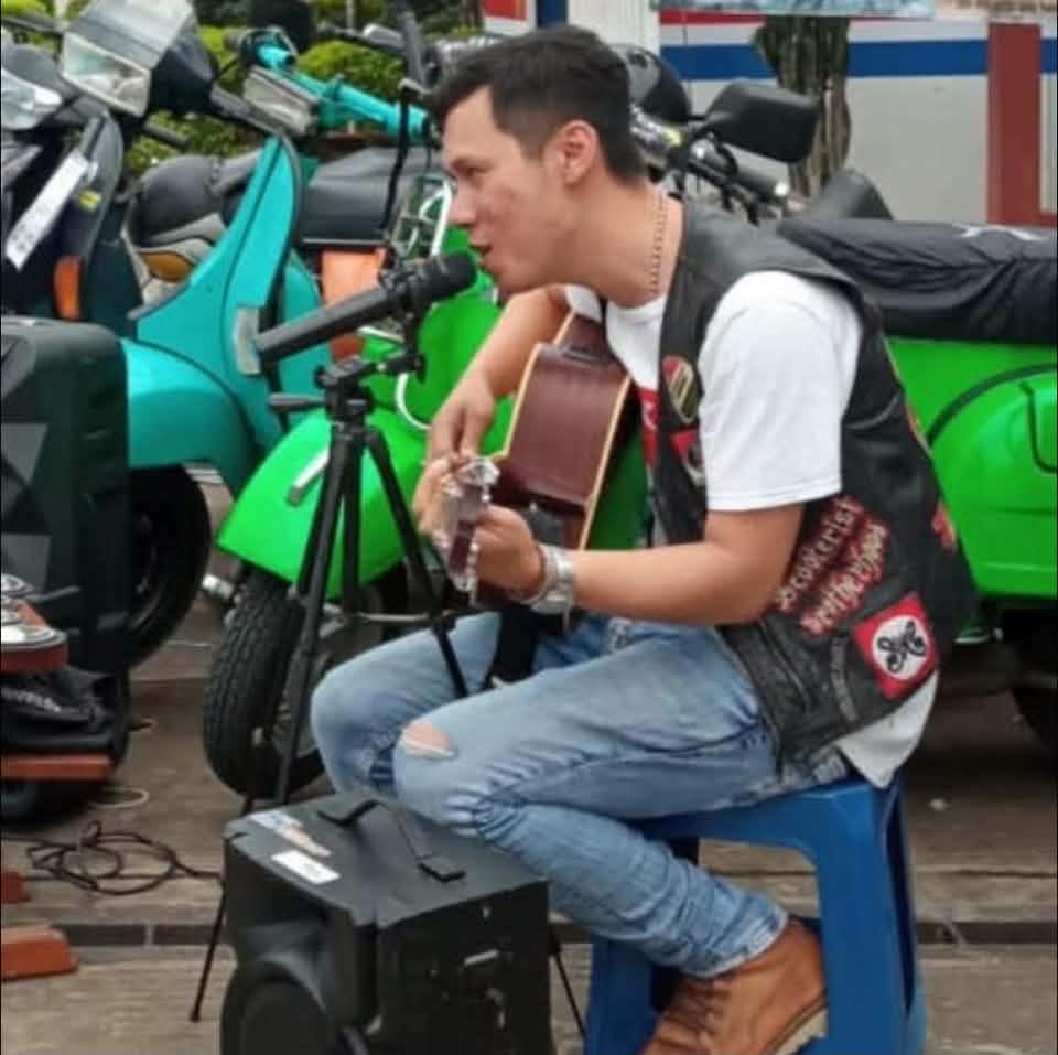 Zombie | The cranberries guitar cover #guitarcover | Ivan Slank Scootr