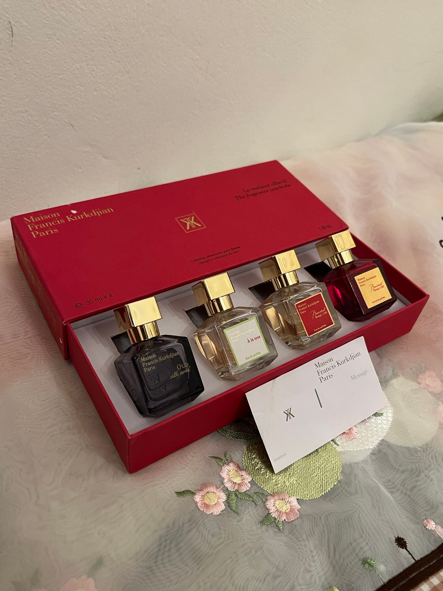 Coffret Parfum Baccarat Rouge De Maison Francis Kurkdjian - Eau De Parfum 70 Ml, Neuf