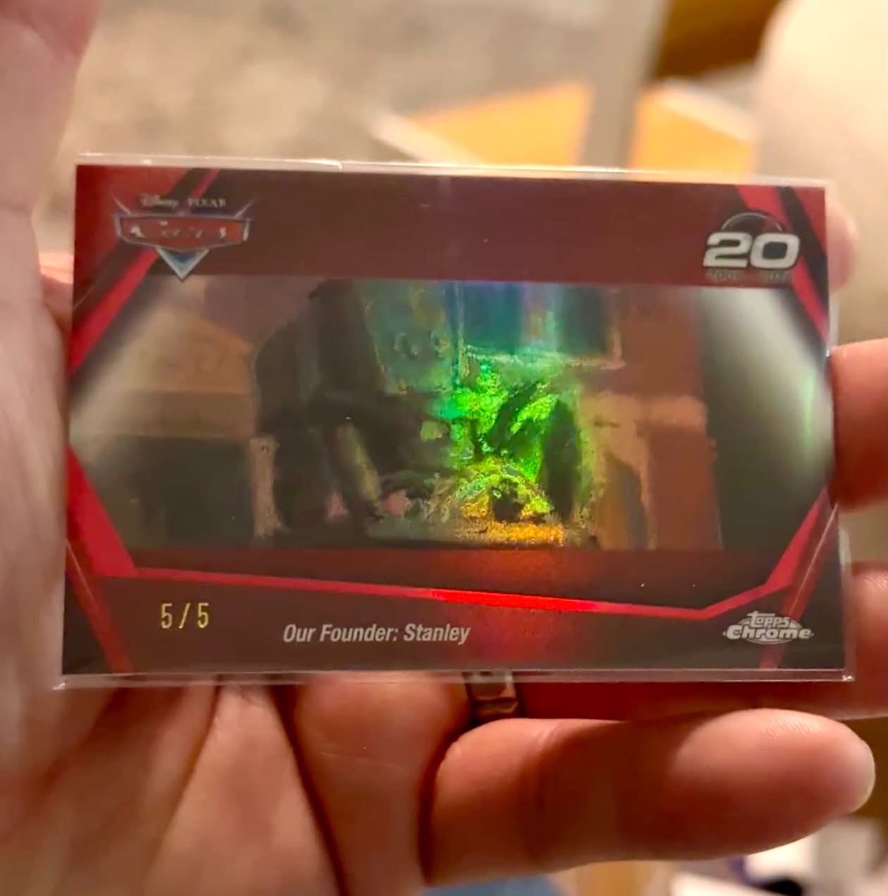 What's a fair comp for 2026 Topps Disney Neon Demona card?