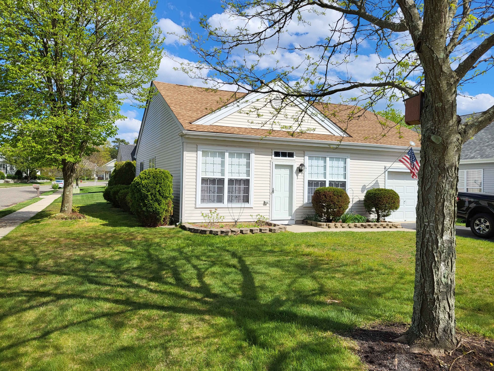 2 Beds 2 Baths House Property For Sale Barnegat Bay, New Jersey