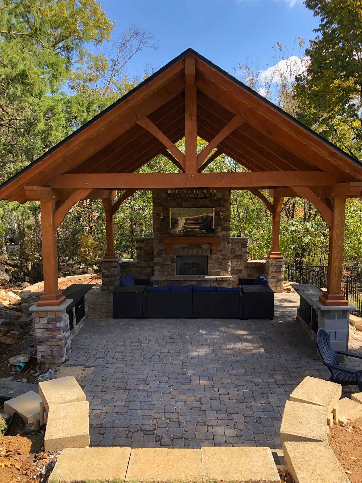 Custom Timber Frame Pavilions | Heavy Timber Heritage Structures ...