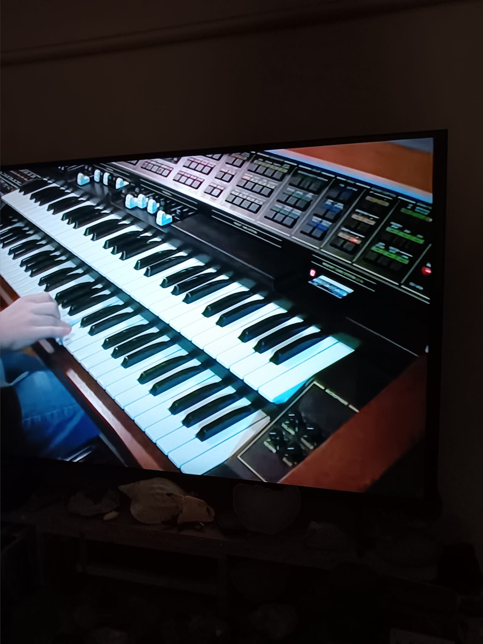 YAMAHA EOS Series This is mine. #yamaha #synthesizer