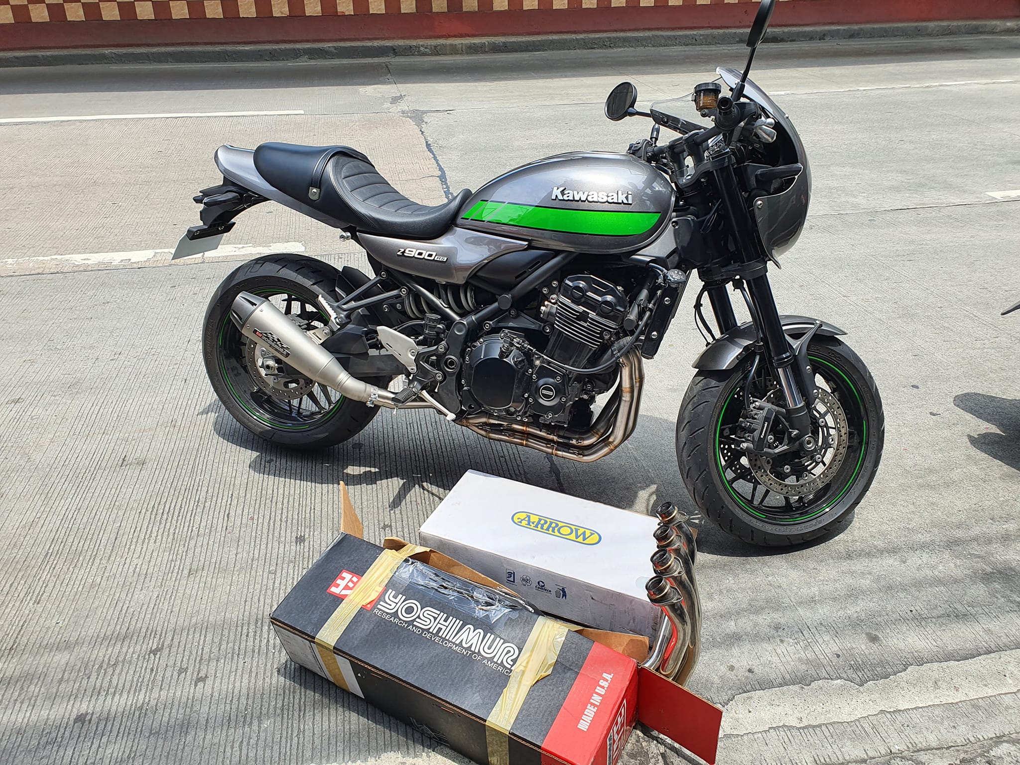 Yoshimura R&D made in USA Arrow exhaust made in Italy