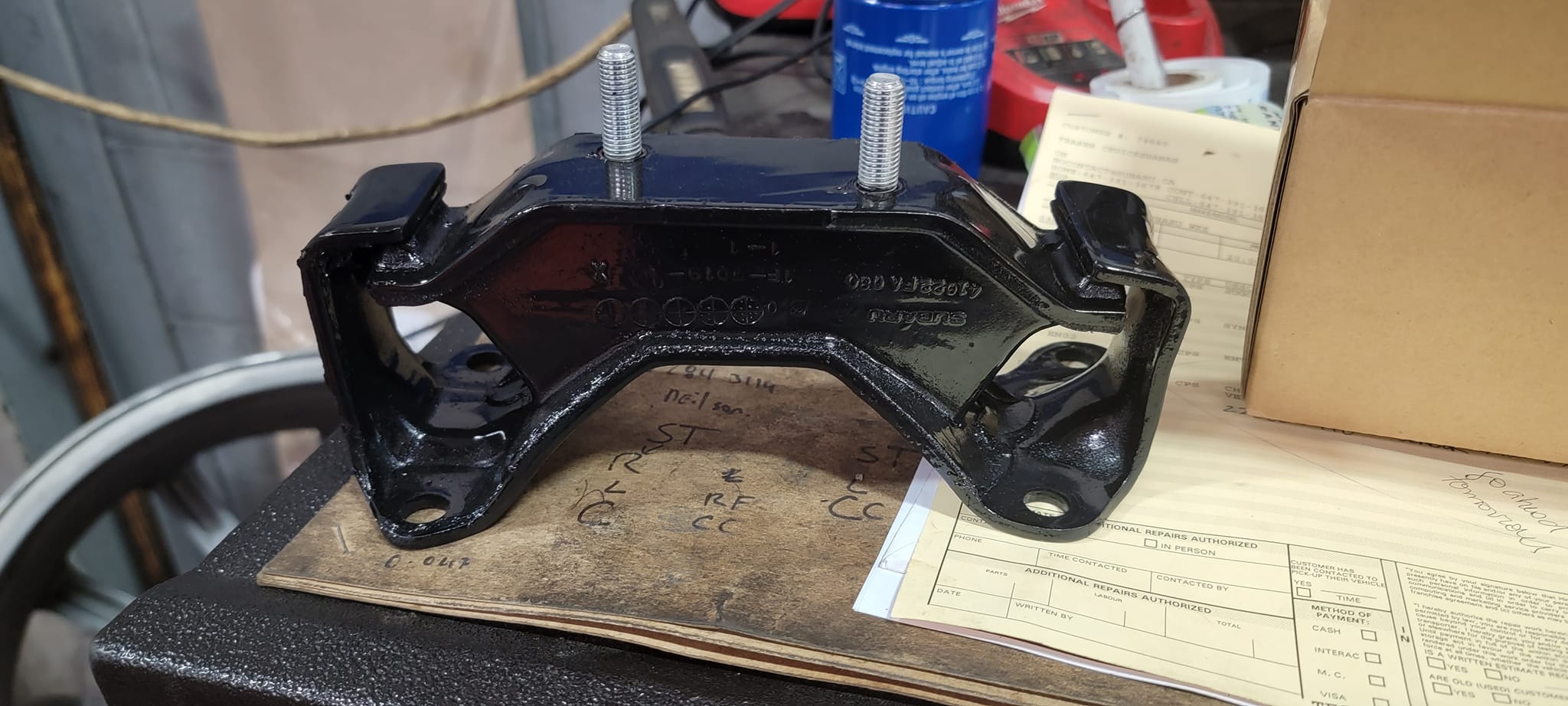 Support Transmission Subaru D1010FE020 - Pièce OEM Originale - Qualité Usine