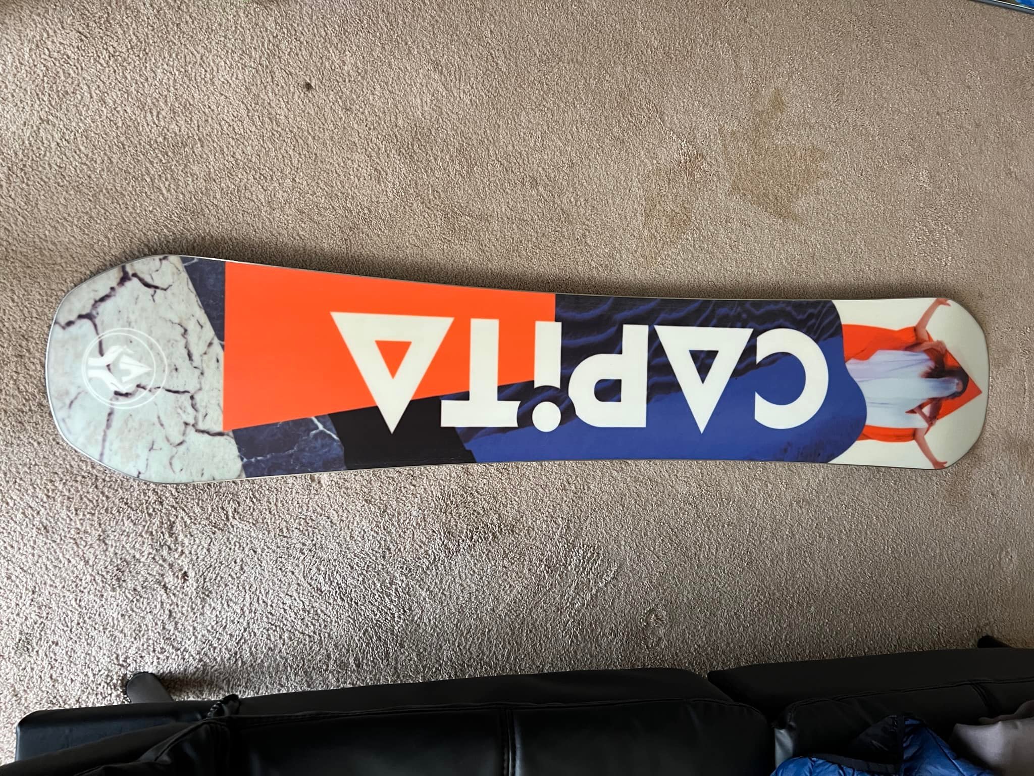 New 2025 Capita DOA 154cm snowboard with Union Force bindings