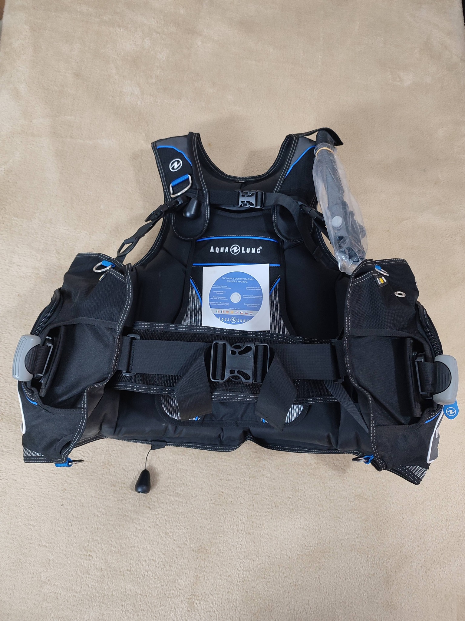 Aqualung Pro HD diving gear for sale