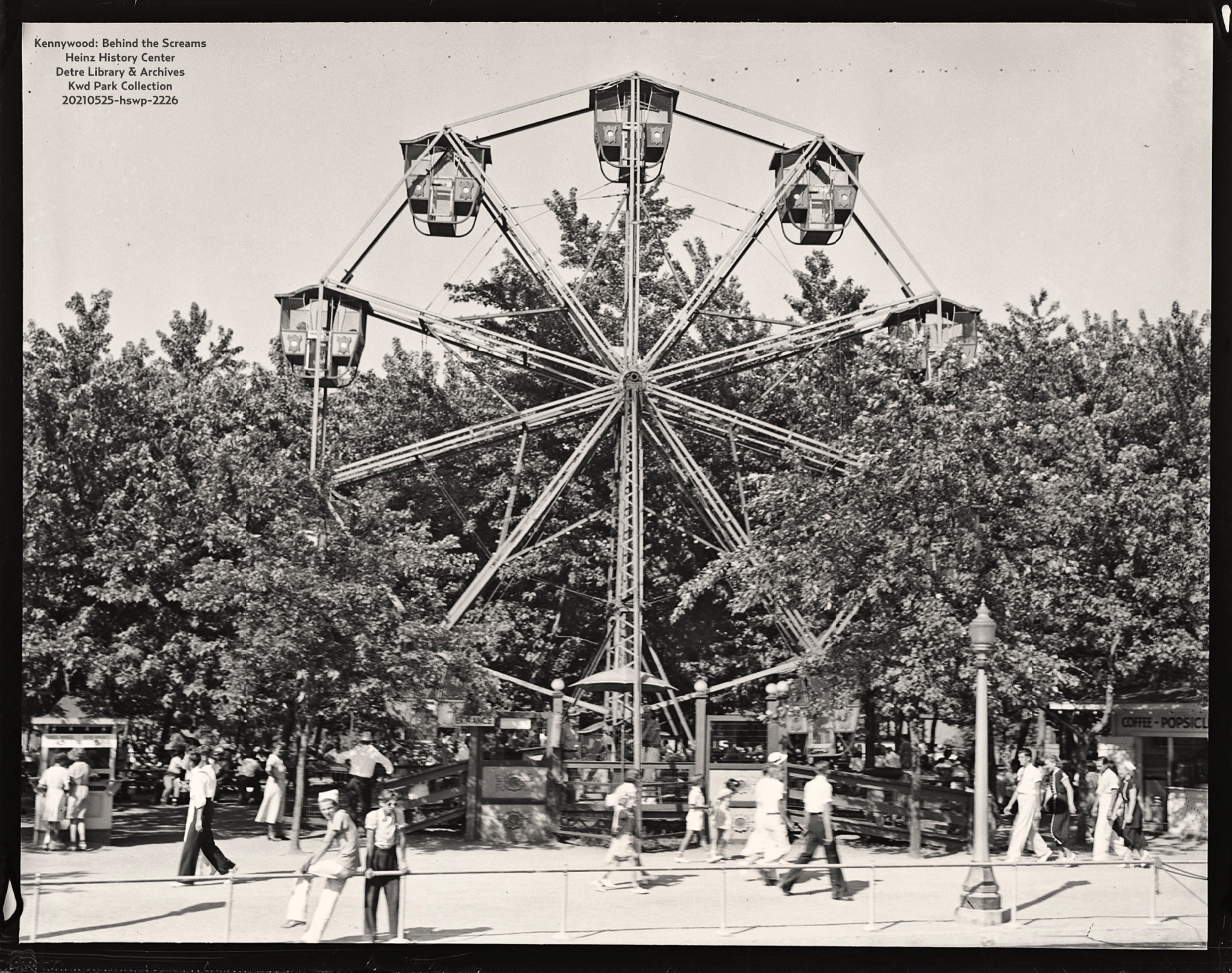 Ferris wheel inspired the Star Stand name