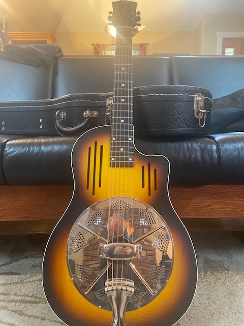 RADIO TONE リゾネーターギター　ナショナル What is the use or value of a National Radiotone Bendaway guitar