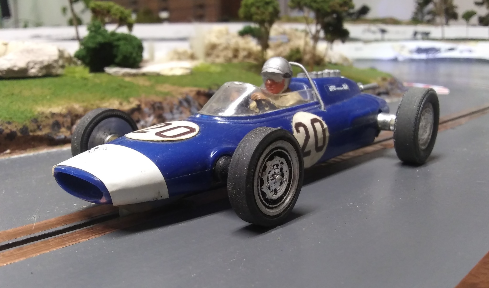 1/24 scale Lotus/Ford model car review