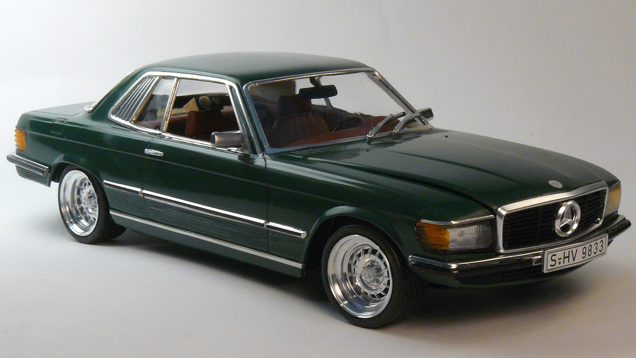Kit Modèle Réduit Mercedes-Benz 450 SLC Rallye Bandama 1979 - Italeri échelle 1:24 - Neuf