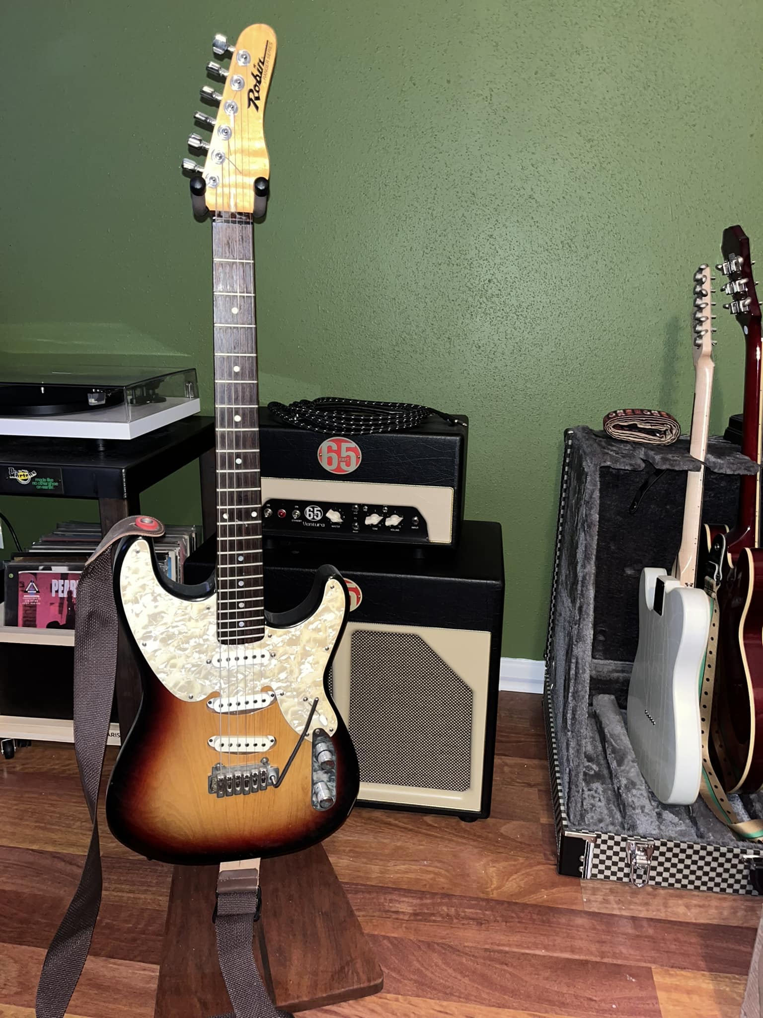 Robin Ranger Series electric guitar, a unique find