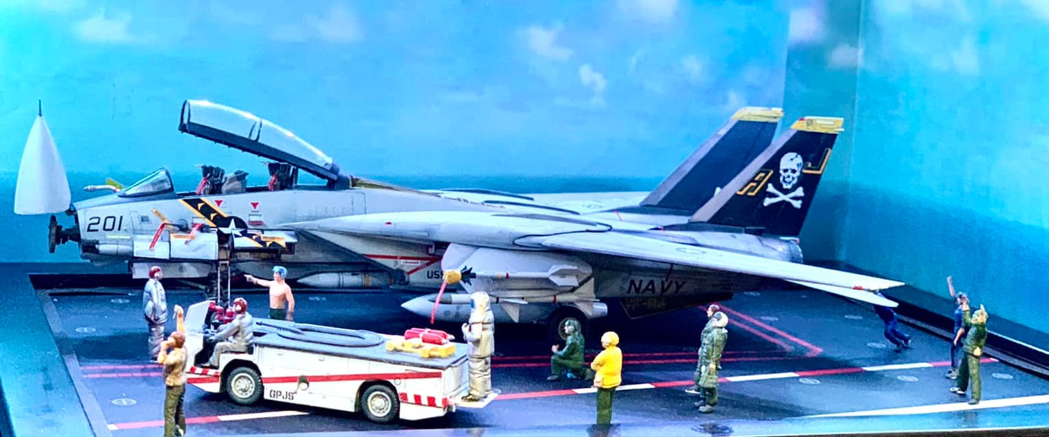Calling it done! 1/72 US Navy F-14B Tomcat BuAerNo.162918/AA100 of