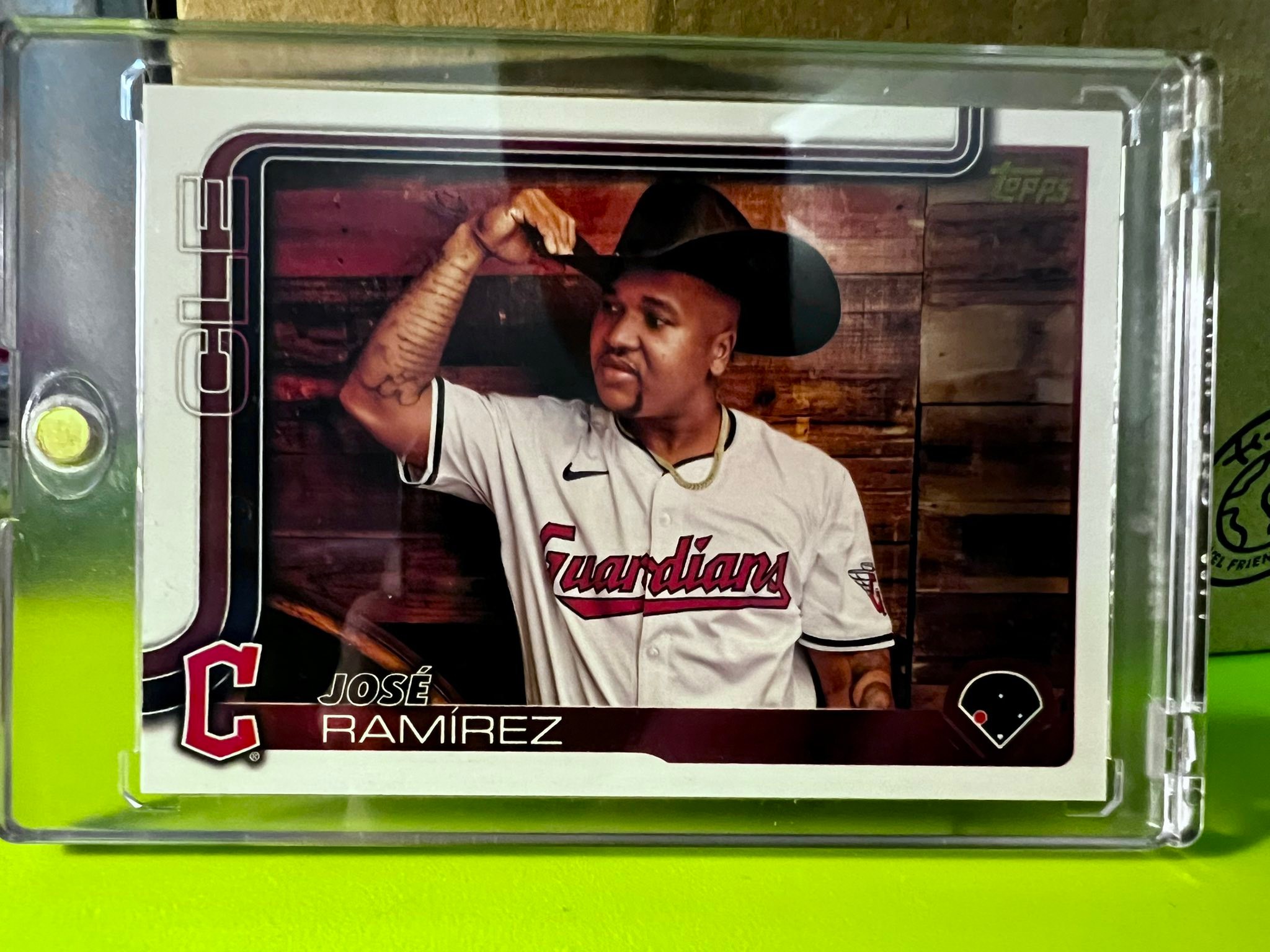 Topps 2025 Golden Mirror SSP Pull