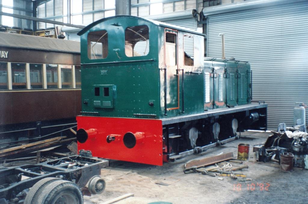 ZZR's V13 locomotive restoration and history