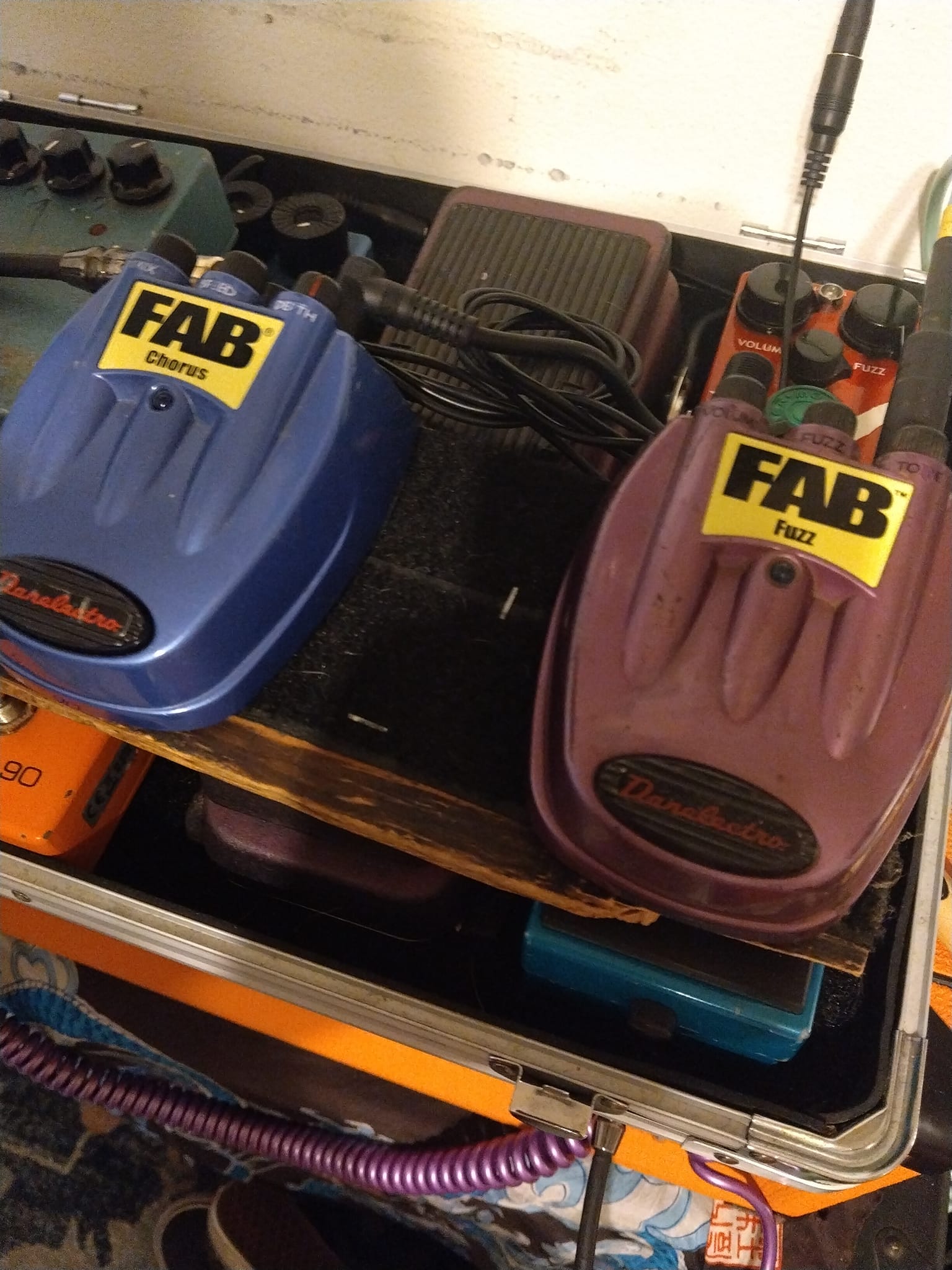 Danelectro Fab Fuzz and Fab Chorus pedal review
