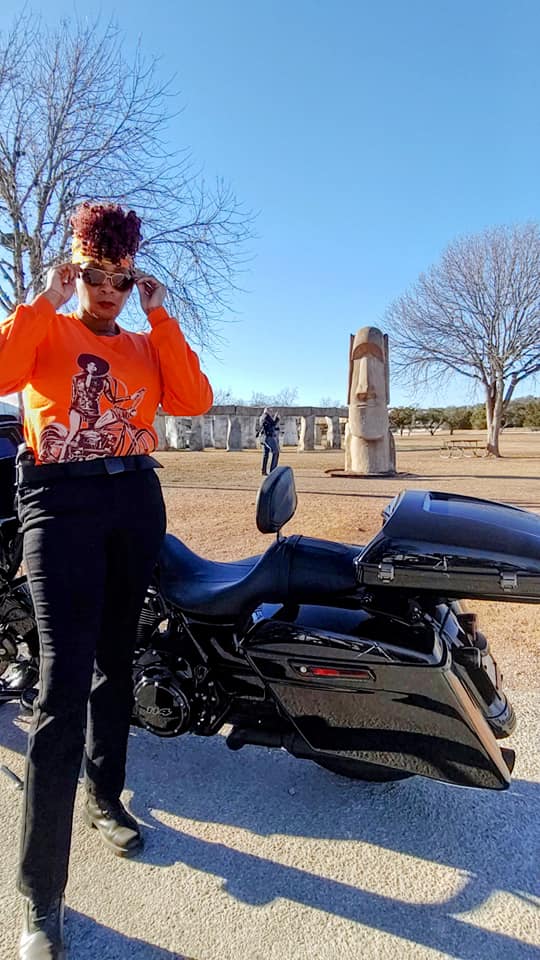 Hi all! My name is Staci aka Foxi Brn out of Round Rock, Texas. I