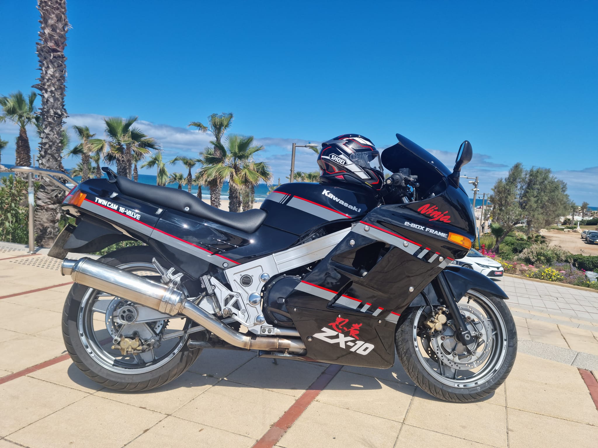 Zx10 tomcat 1989 rebuilt and painted in Israel. Importad from