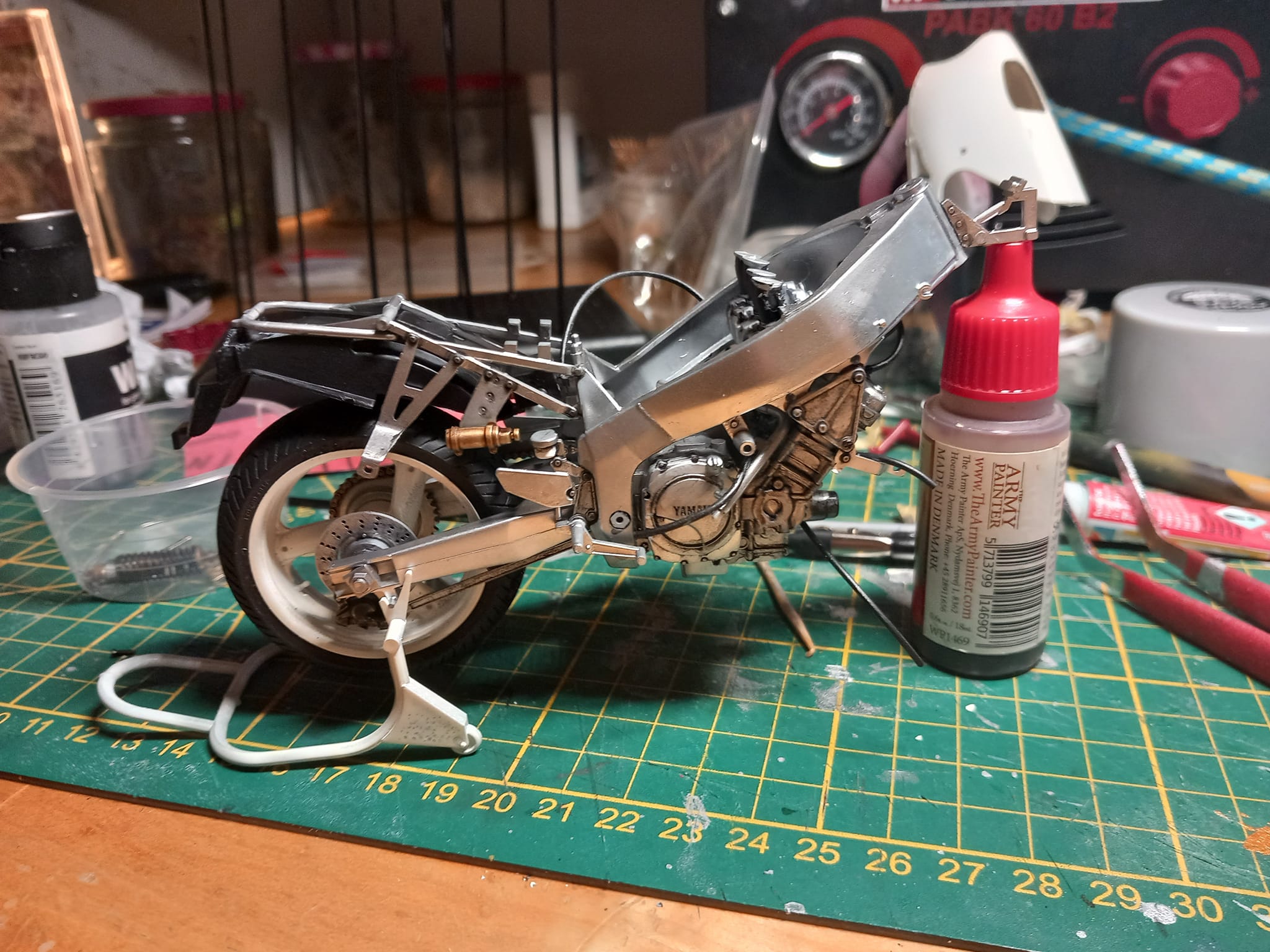 L Hi all! After my 3 last posts introducing tamiya Honda motorbikes