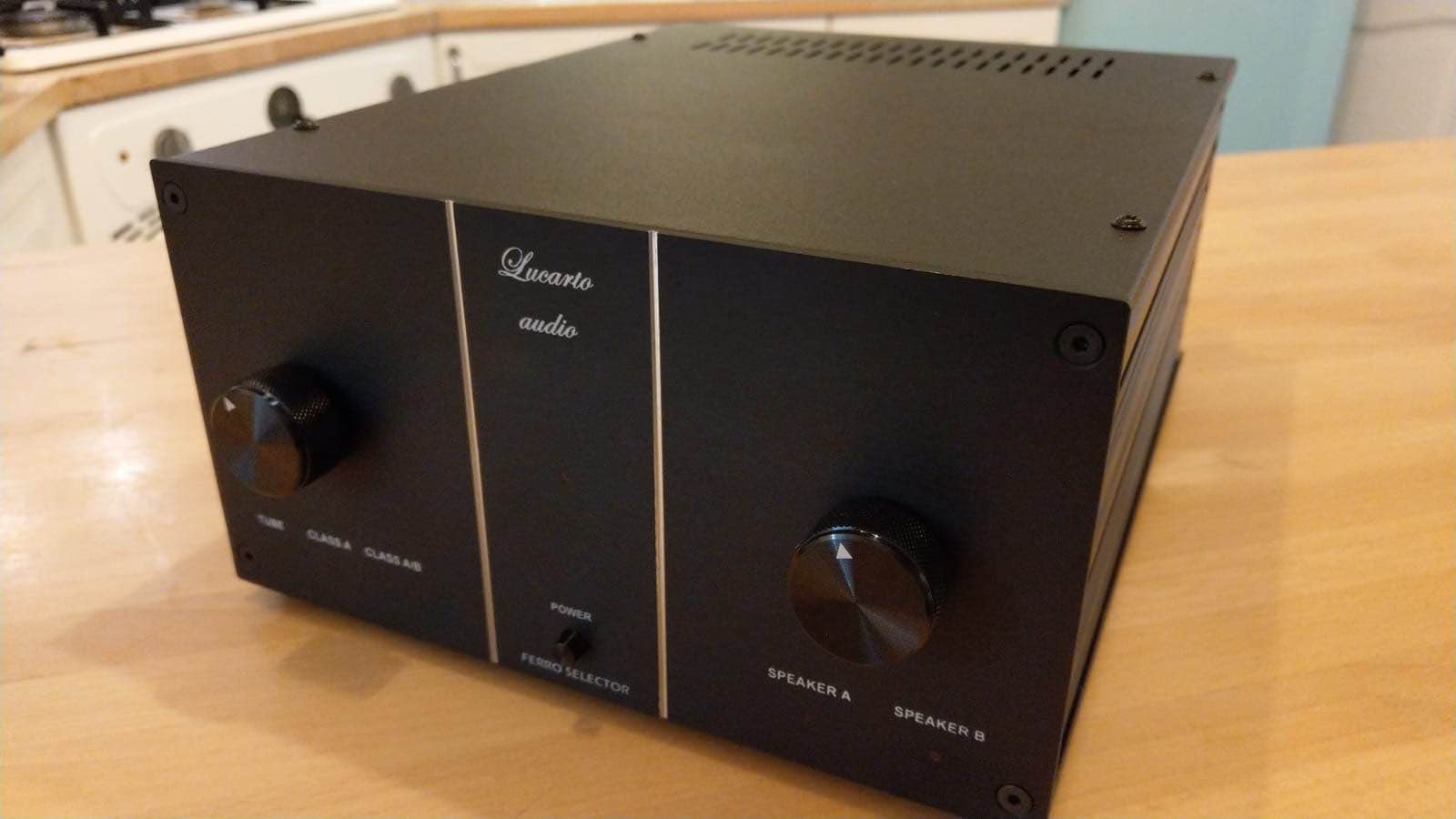 Luxman AS-5III speaker selector for multiple inputs