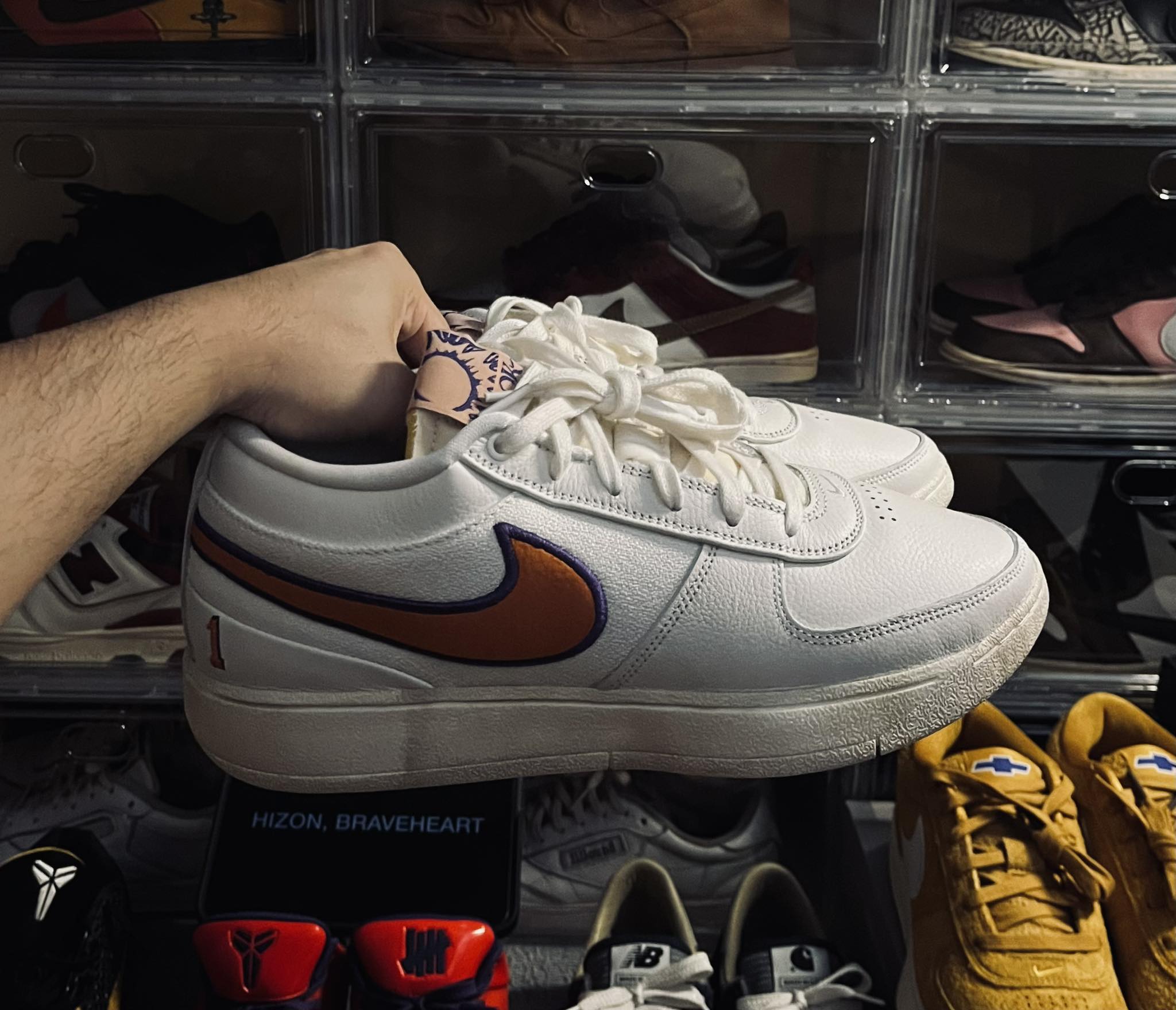 Selling used basketball shoes in Muntinlupa