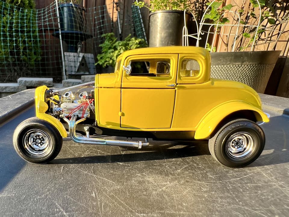 Milner's 32 Ford Coupe American Graffiti build