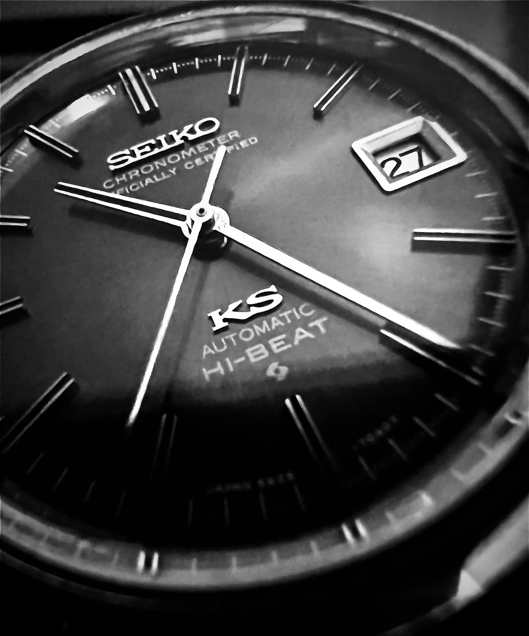 Available Seiko King Quartz – 0853-8040 - Deep Blue Dial – 1980s