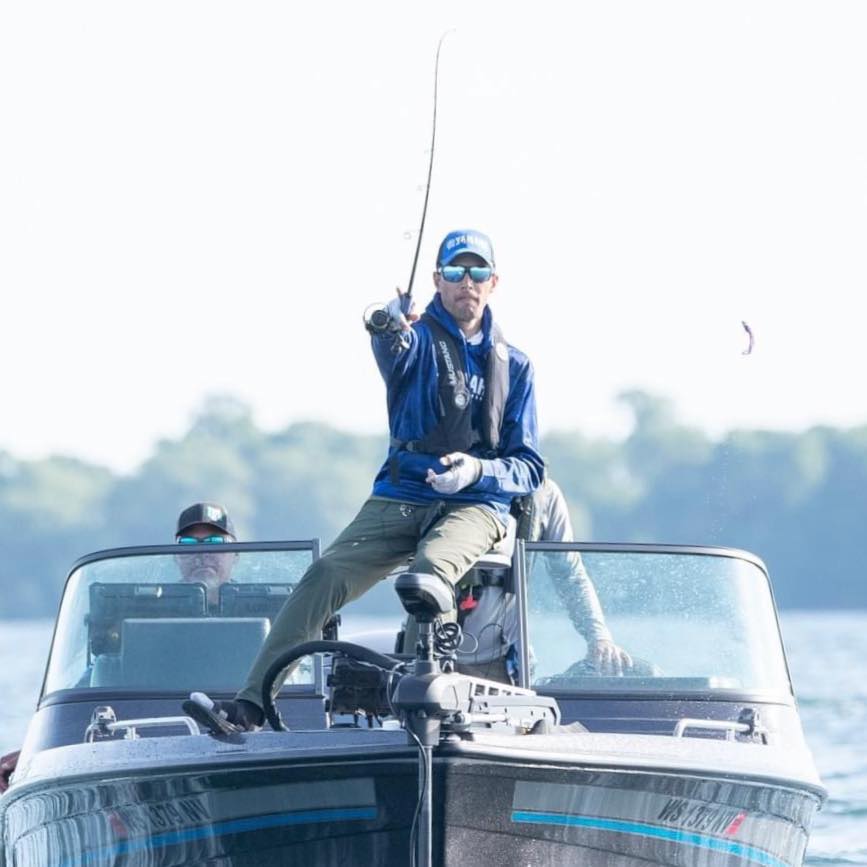 That delivery would make any dad proud. Good work, Evan!🎣 | Joe Okada