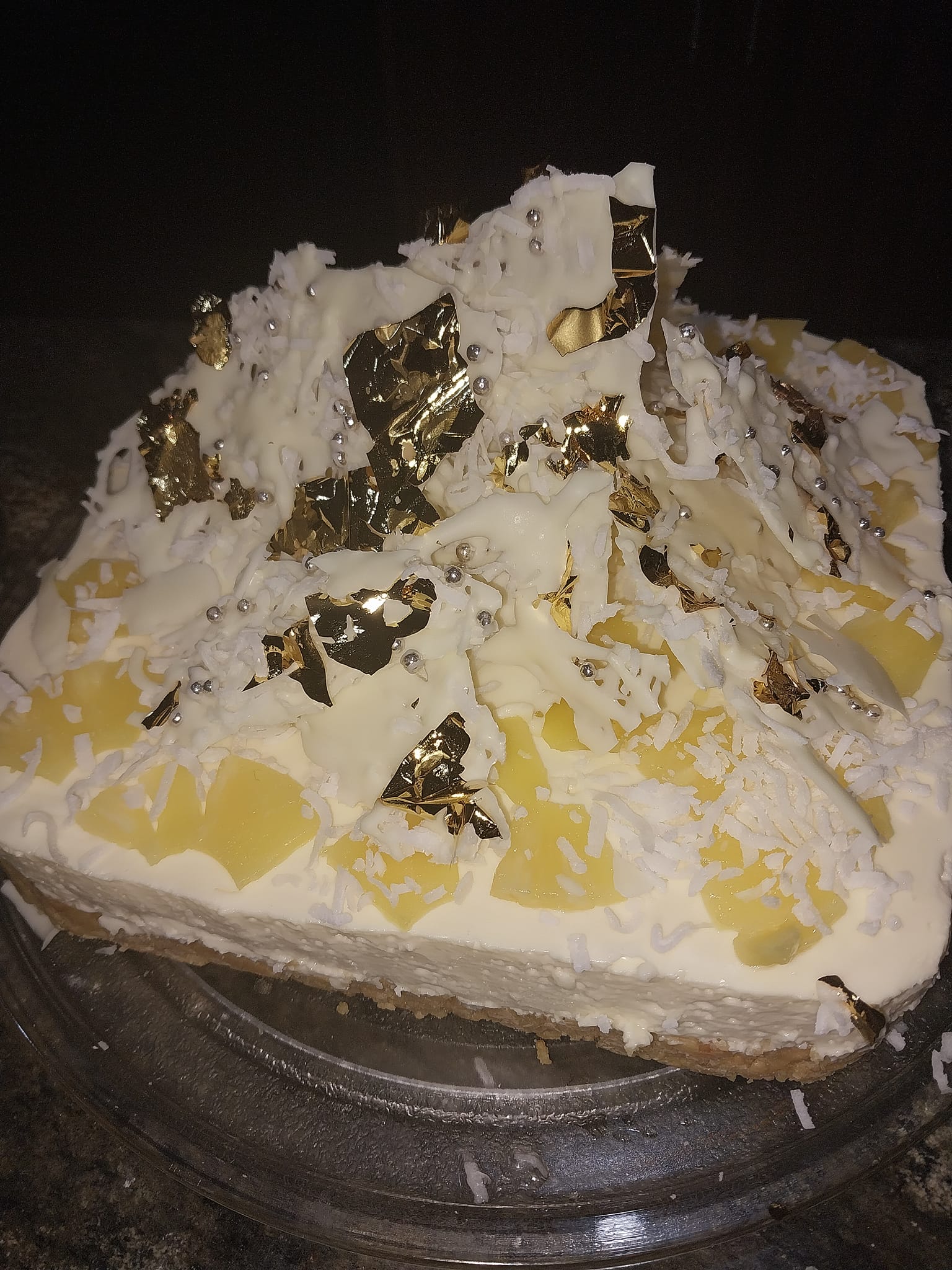 This Malibu Sunset Cheesecake is made with Malibu Rum - YUM!
