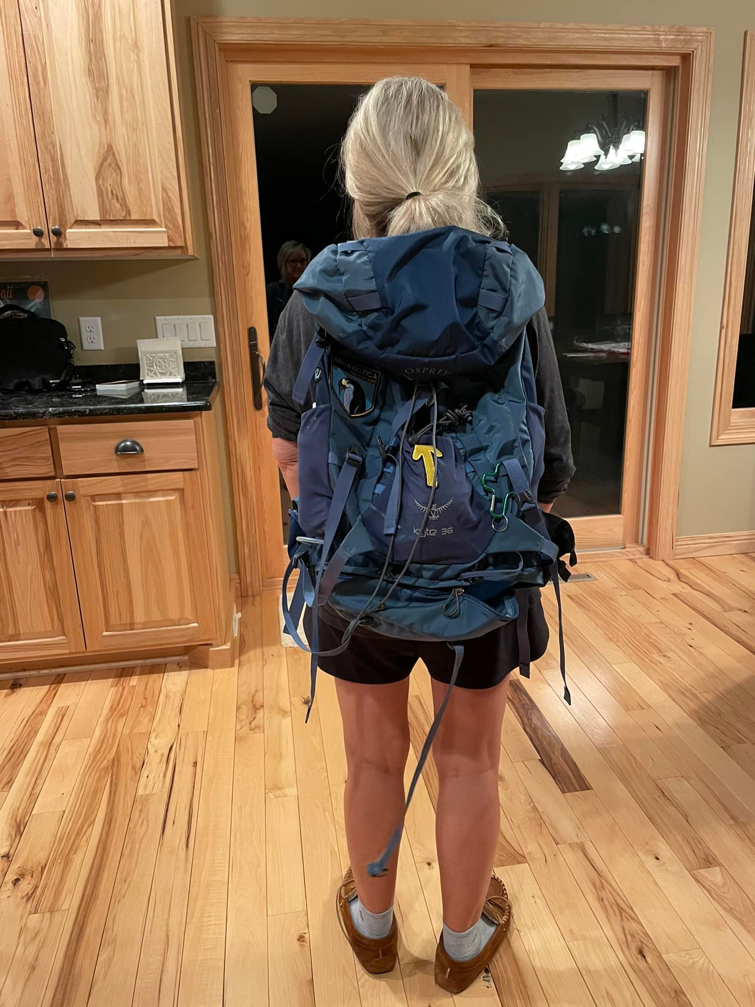 osprey backpack hurts hips Raptor 4L Men's Mountain Biking with Hydraulics Reservoir, Pediment Grey : Sports & Outdoors For the perfect womens pack to carry when every ounce matters but you still need to count on your backpacking pack for a supportive carry I have this backpack and
